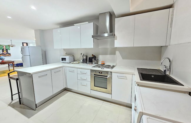 Stylish Luxe House with Garden Marsa - Foto 34