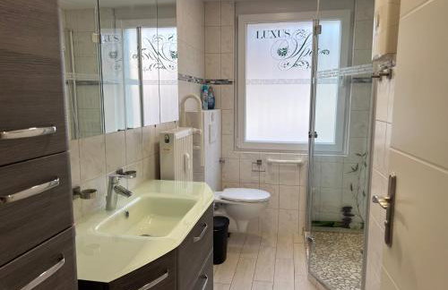 T&K Apartments - Krefeld Zentrum - 1 and 2 room Apartments 20min to Fair DUS - Photo 45