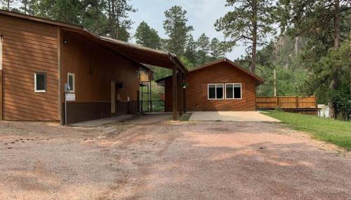 Rock Lodge Complete with Covered Parking - Foto 4