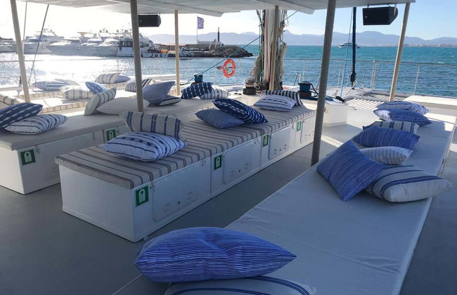 Palma Bay Catamaran Trip with a BBQ - Foto 4