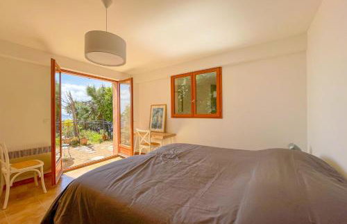 Sea-view villa for 11 guests with a heated infinity pool - Foto 13