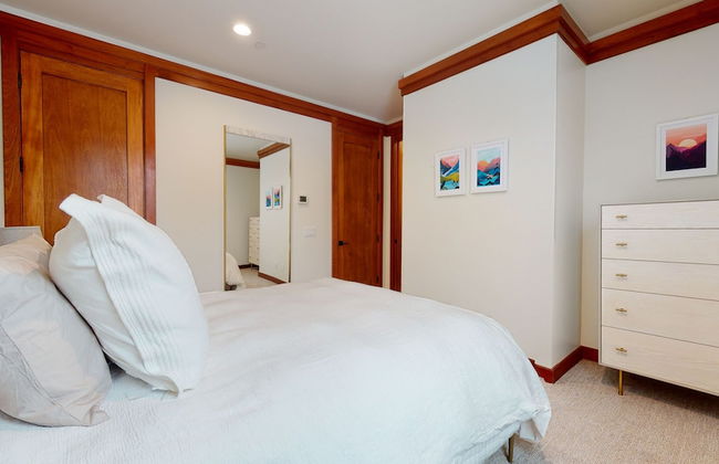 Obsidian Serenity -private Hot Tub - Foto 7