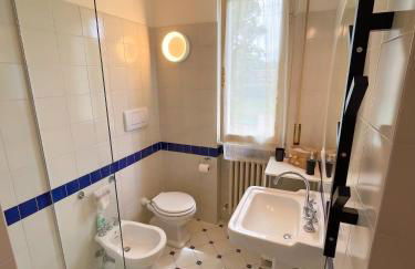 Glicine Appartamento in Villa a Tirrenia, eleganza e comfort a pochi passi dal mare - Foto 15