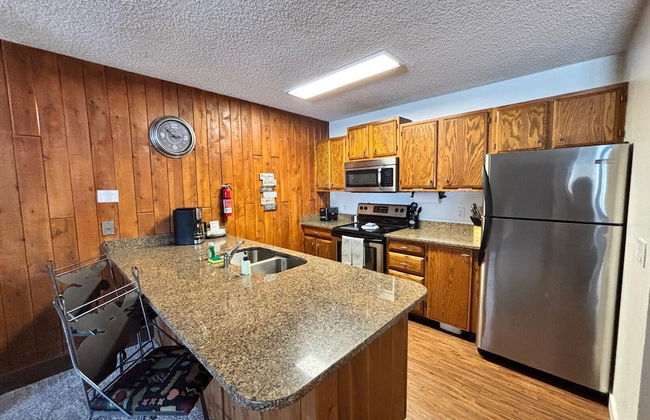 Silverado II Resort & Event Center - Photo 70