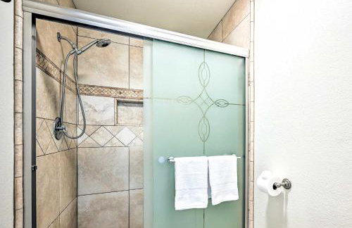 Spacious Flagstaff Home with Hot Tub and Grill! - Foto 26