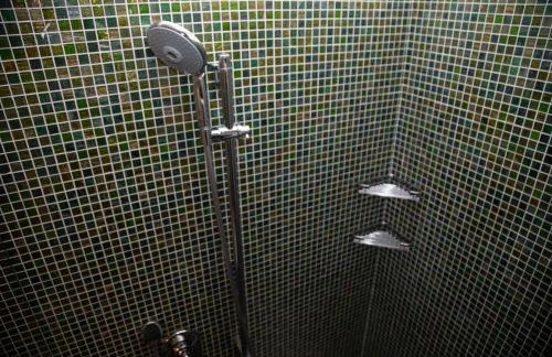 Green Apartment - Photo 20