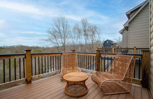 Chalet Amelia Lake View HotTub Fireplace Arcade - Foto 53