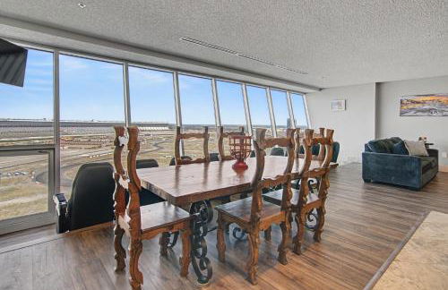 Shop and Dine Fort Worth Condo with Racetrack Views! - Photo 7