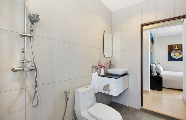 The Moonrakers - Photo 30