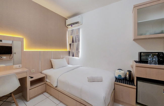 Cozy And Minimalist Studio (No Kitchen) At Aeropolis Apartment - Foto 1