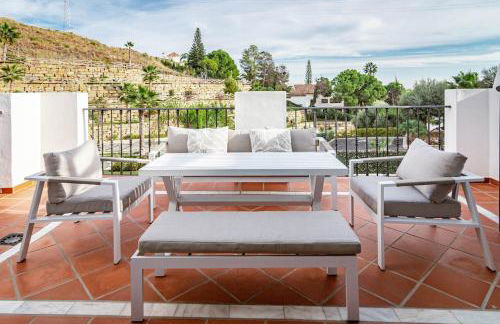 PA18- Stunning flat gym indoor and outdoor pool - Photo 41