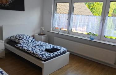 Haus 2 Etagen Garten 1 Badezimmer,1 Gäste Wc 200 Qm 5 Betten Gehoben mit Garten - Foto 71