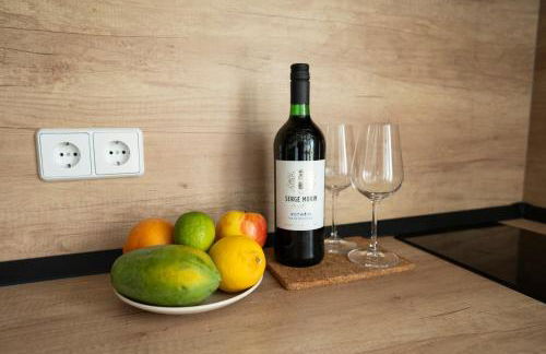 MD-4 Dodendorfer 88 - Nähe Uni Klinik - 2 Schlafzimmer - Smart TV - Schlafsofa -Voll ausgestattet - Foto 15