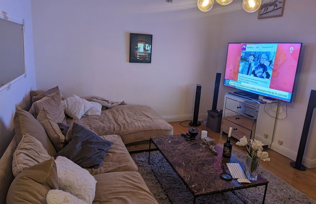 Stylish 2-bed Apartment in Central Stockholm - Photo 5