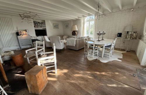 Unique Family House Steps from Port Miquel Beach - Foto 11