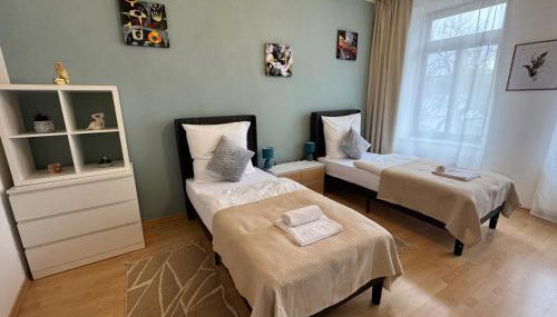 Arminos Large Group Apartment- 3 Zimmer & 2 WCs - Foto 3