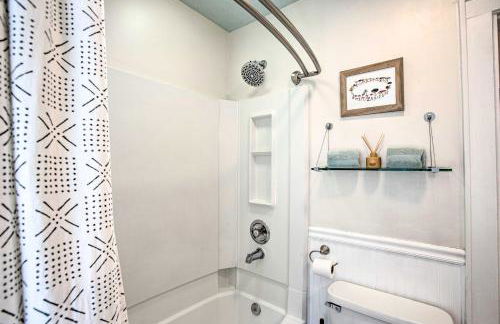 Modern House with Yard Less Than 7 Mi to Downtown Denver! - Foto 18