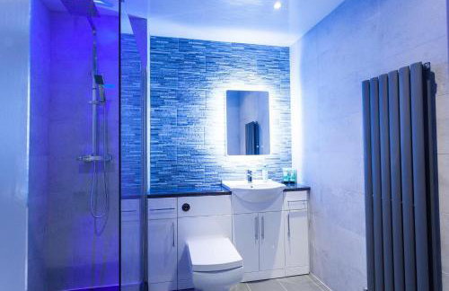 CITY CENTRE APARTMENT with Free Secure Underground Parking - Foto 62