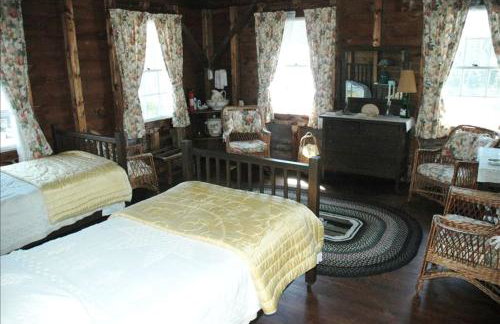 Beautiful Private Retreat with Private Beaches and Boat on McGee Island, Maine - Photo 12