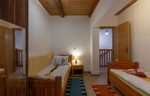 Three-Bedroom Holiday Home 0 In Zminj - Photo 26