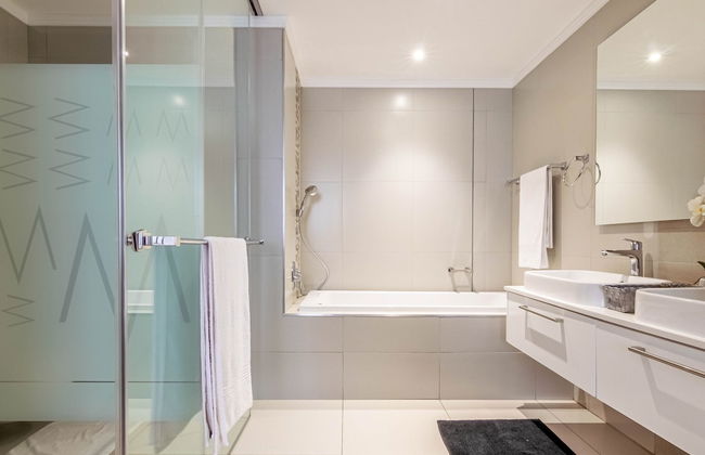 Sandton Smart Apartment Thirteen - Photo 22