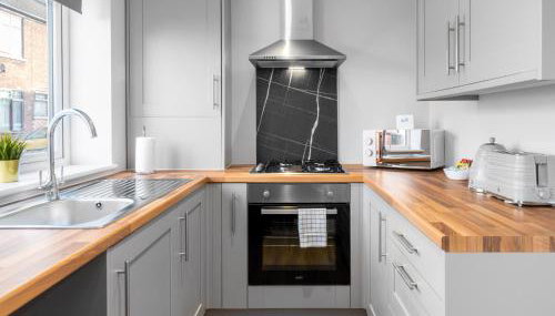 Two Bedroom Apartment - Two Parking Spaces - Fast Wi-Fi 1AS - Foto 5, dishwasher, toaster