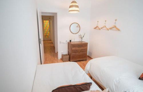 Stunning Designer 2 Bed Apt in Glorious Gràcia - Photo 26