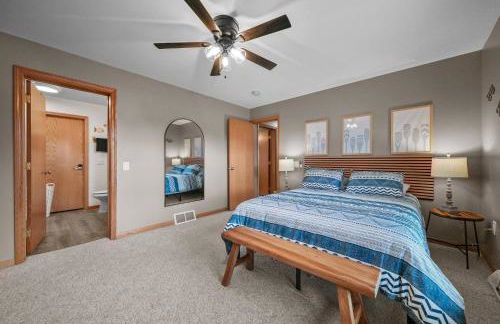 Sauna, Game Room, and Beach Front on Houghton Lake - Foto 53