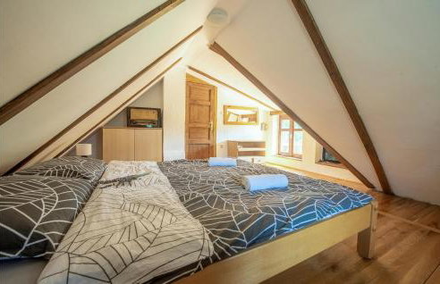 4 Bedroom Nice Home In Radovanci - Photo 28