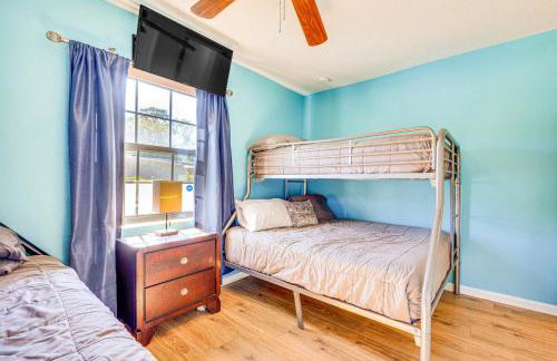 Covered Deck, Large Yard! Pet-Friendly Jax Escape! - Foto 26