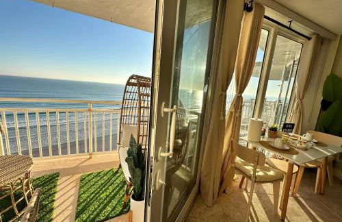 Penthouse Beach Oasis 704 Lovely Daytona ocean front incredible ocean view - Photo 36