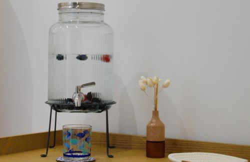 LIGEA APARTMENT - Bright Mediterranean Home with Bali-Inspired Touches - Central Anzio near Sea, Train and Bus Station - Foto 18