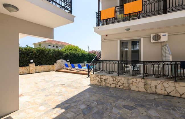 Karras Livin - Foto 25