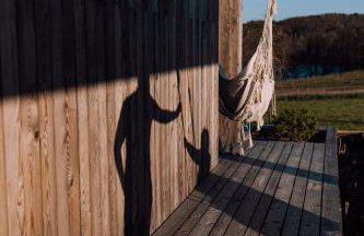 Stodoła naturalnie - wyjątkowy dom z balią na Kaszubach nad jeziorem - Foto 51