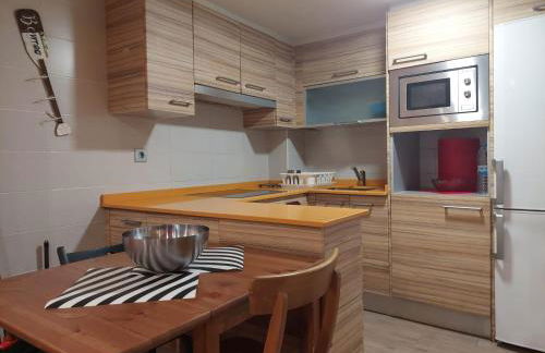 Duplex con encanto en casco viejo junto al puerto - Foto 7