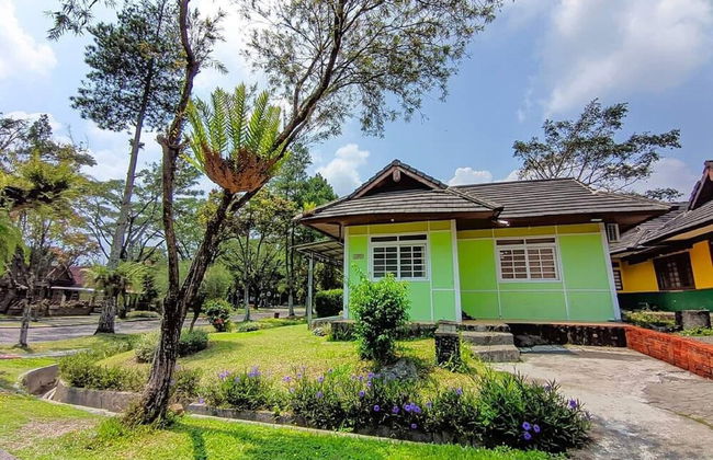 Villa Kota Bunga Allamanda - Foto 34