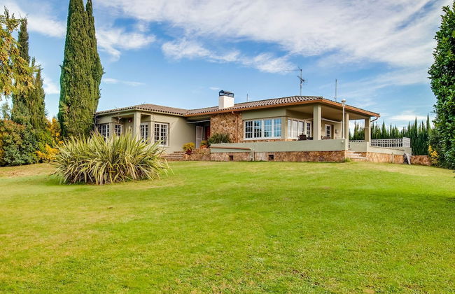 Deluxe Villa in Urbanització Bon Relax near Beach - Foto 1