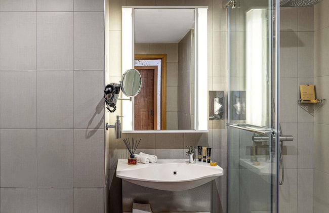 Adagio Jeddah City Center - Photo 14