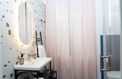 CARLO III Apartment - Napoli Centro - 3min aeroporto - Foto 12