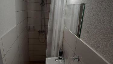Boni02 - Foto 2, Shower