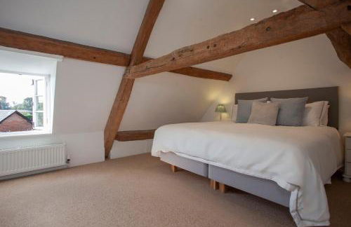 Charming Country House Nr Bath - Photo 80