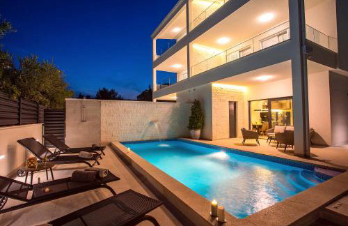 Villa Petra - Foto 1