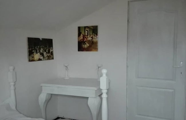 Lili's House - Photo 13