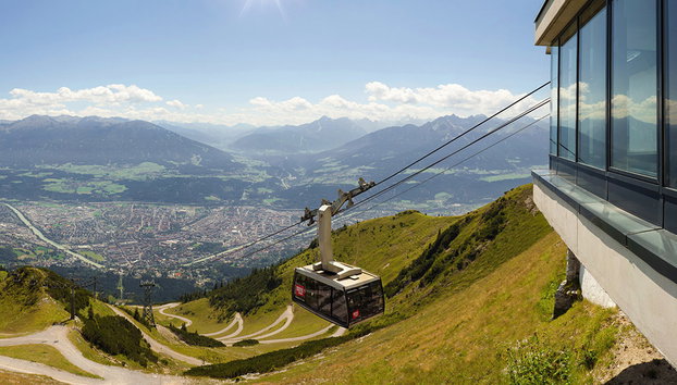 Nordkette: Teleférico de Ida e Volta ao Topo de Innsbruck - Entradas - Foto 3