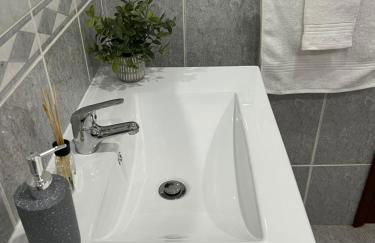 Apartment in Biscoitos Terceira - Photo 17