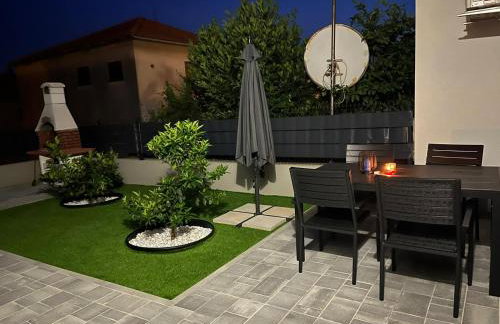 Ante’s - Photo 11