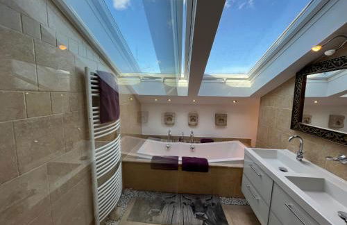 Glückliche Kuh-Villa - Achtsamer Rückzugsort mit Traumgarten, Schwimmteich & Raum zum Sein bis 18 Personen - Allgäu - Foto 140