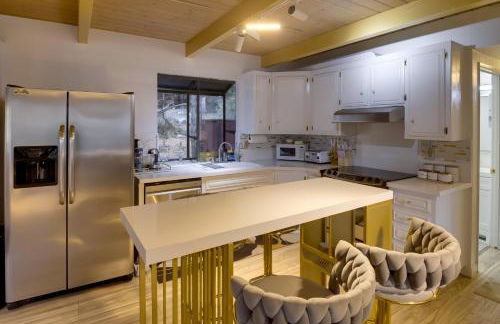 Outdoor Oasis in Pine Mountain Club! Cabin Getaway - Foto 8