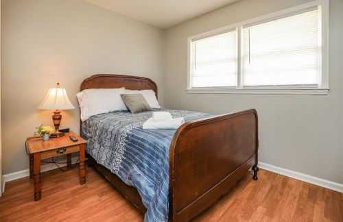 Spacious Home with Waterfront View-Welcome Pets - Foto 20