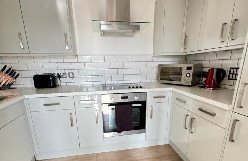 Modern 2 Bedroom 2 Bathroom City Apartment Free Parking - Foto 3